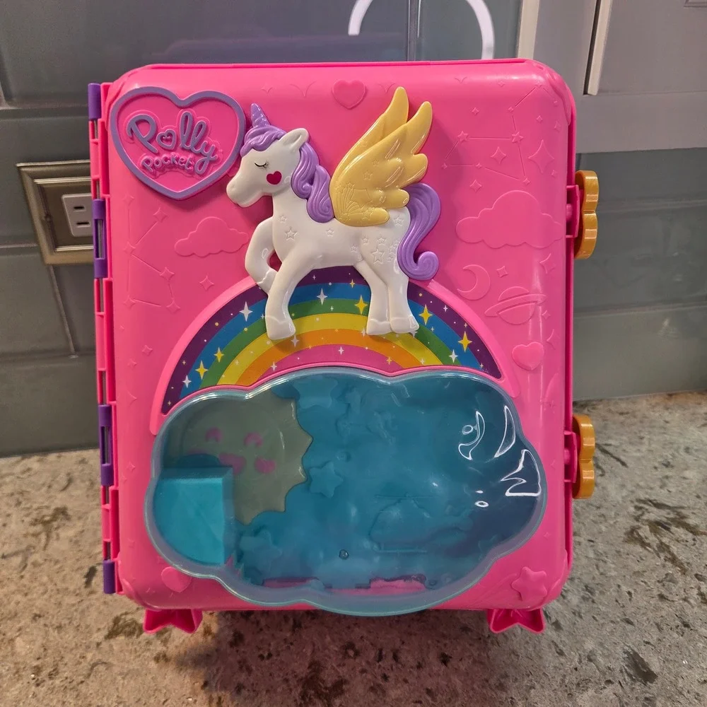 Polly Pocket Starlight Castle Unicorn Party Suitcase Playset HKV43 Pink Purple